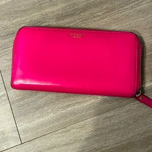 Kate Spade Leather Zip Around Continental Wallet